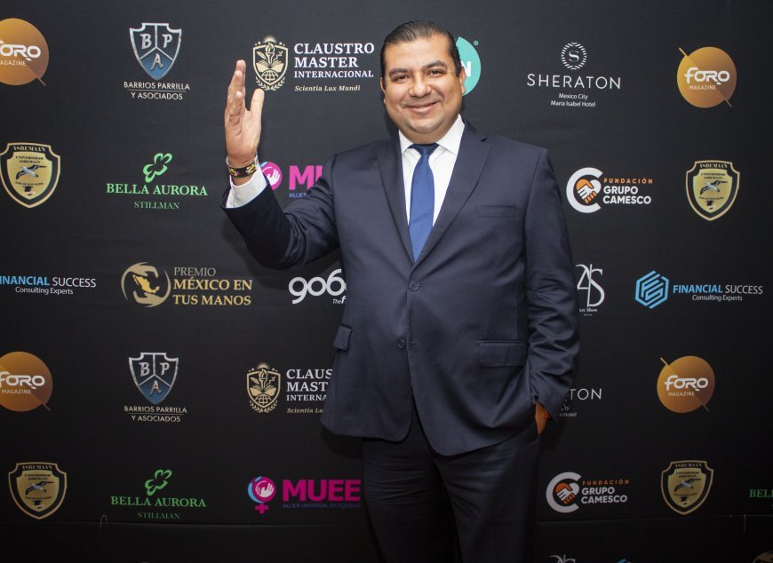 Alfombra Roja - X Edición de “Los 25 Más"