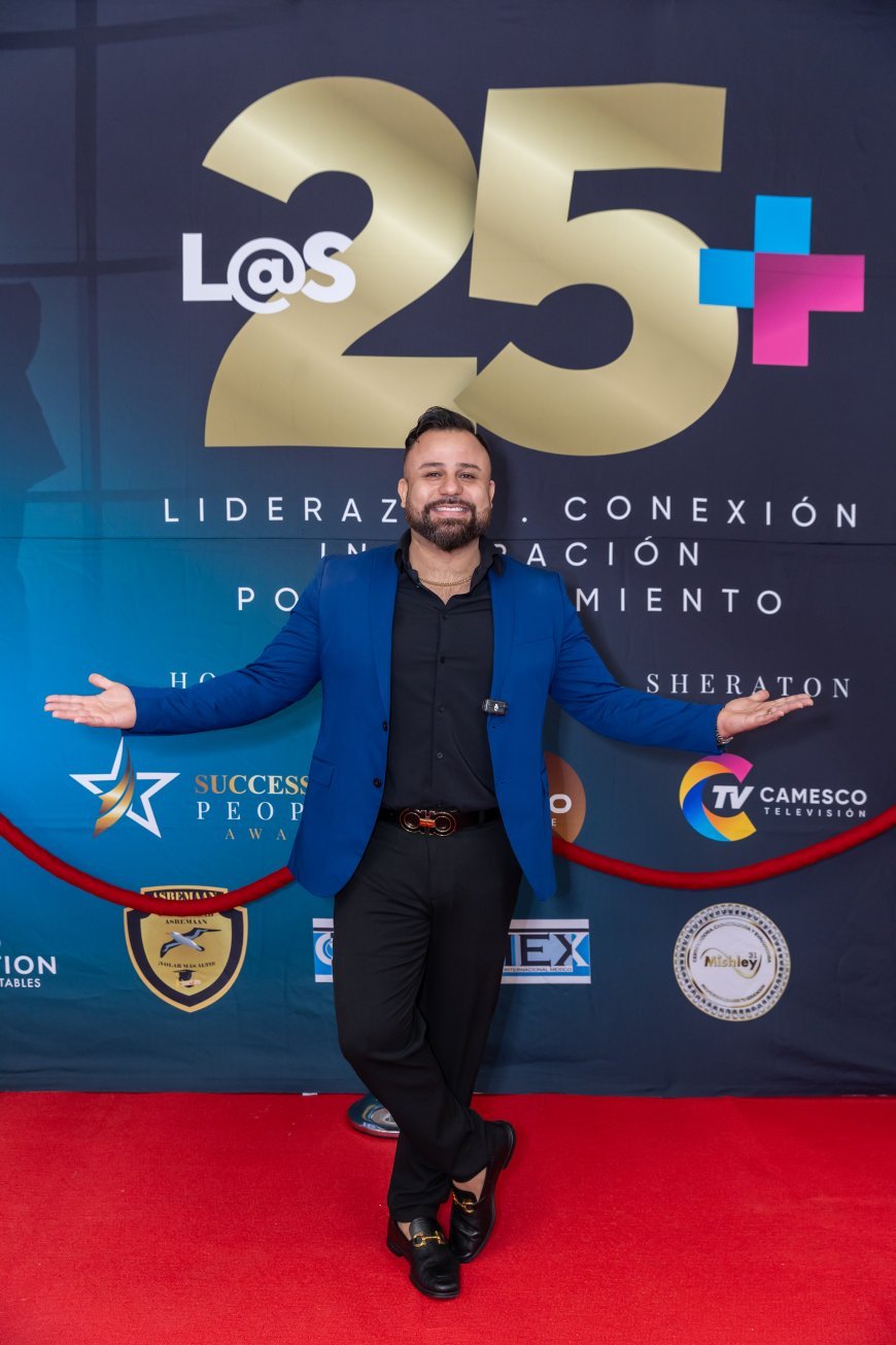 Alfombra Roja - X Edición de “Los 25 Más"